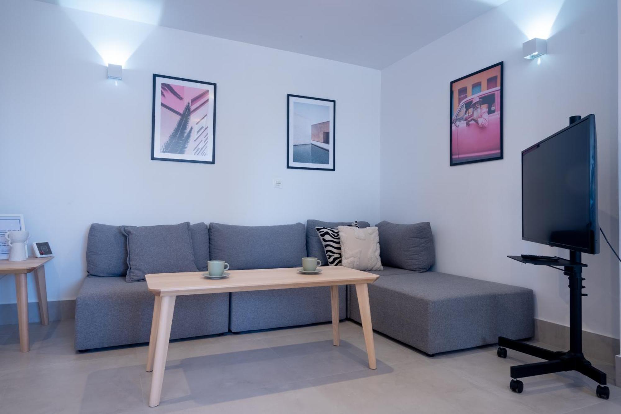 Bright With Views 3 Bedrooms 2 Bathrooms Apartament Malaga